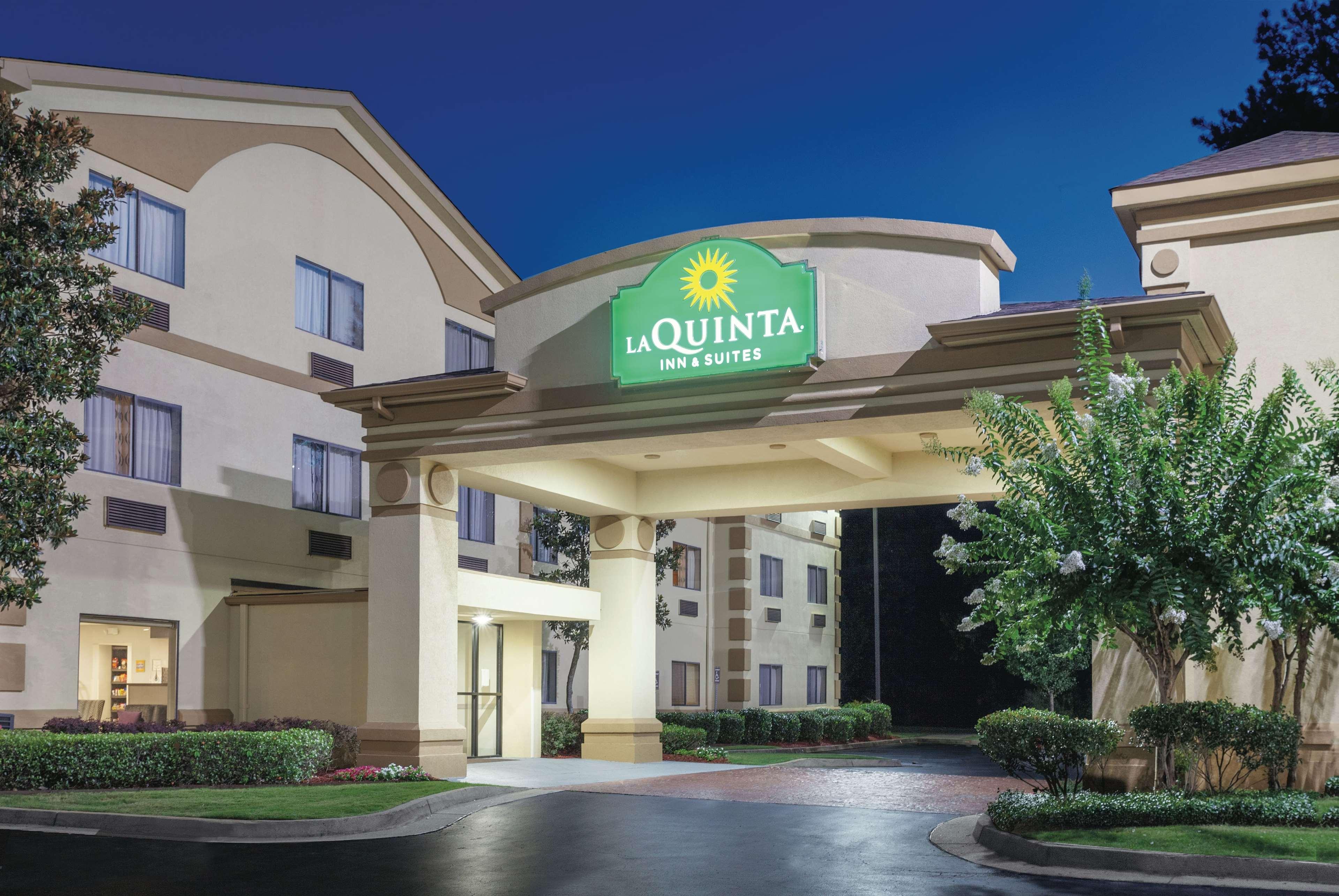 La Quinta By Wyndham Jackson Airport Hotel Pearl Eksteriør billede